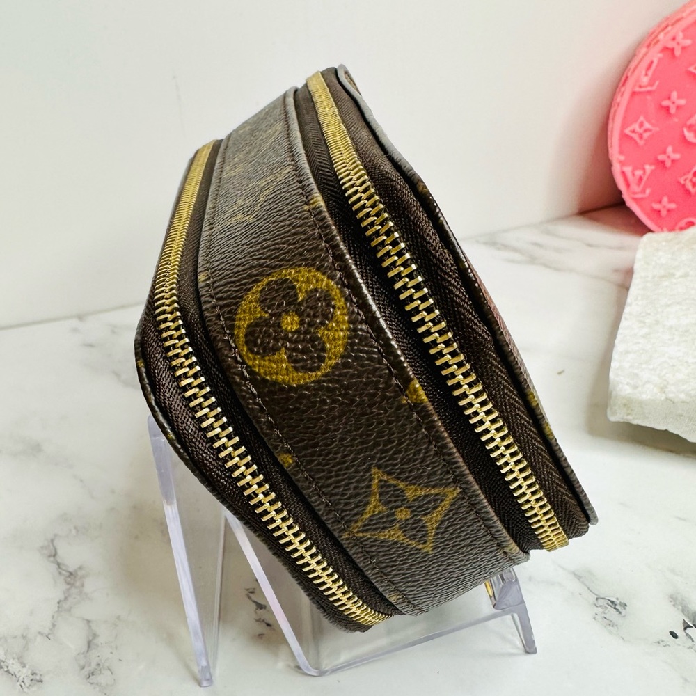 EUC Vintage Louis Vuitton Monogram Trousse Brush PM Cosmetic Pouch - Picture 9 of 17